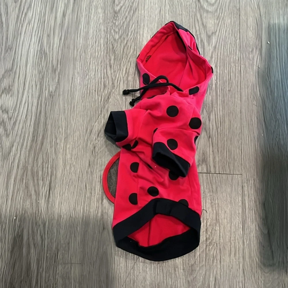 Doggy costume in red and blk size S no tag🐶❤️